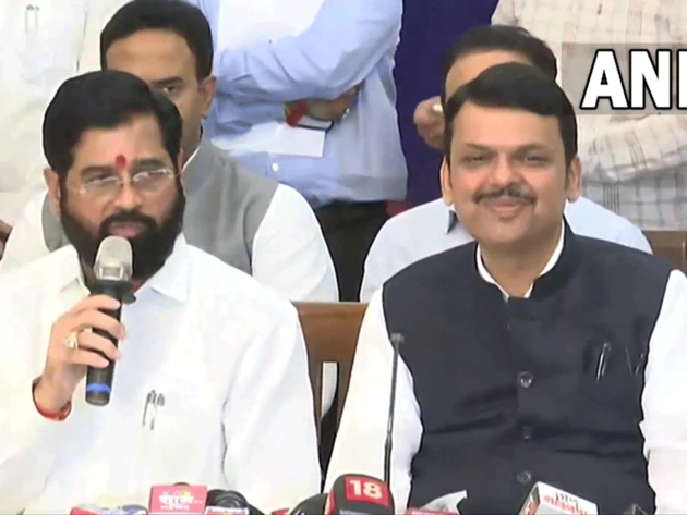 Maharashtra Political Crisis News Updates: CM Eknath Shinde, deputy CM Devendra Fadnavis hold first cabinet meeting