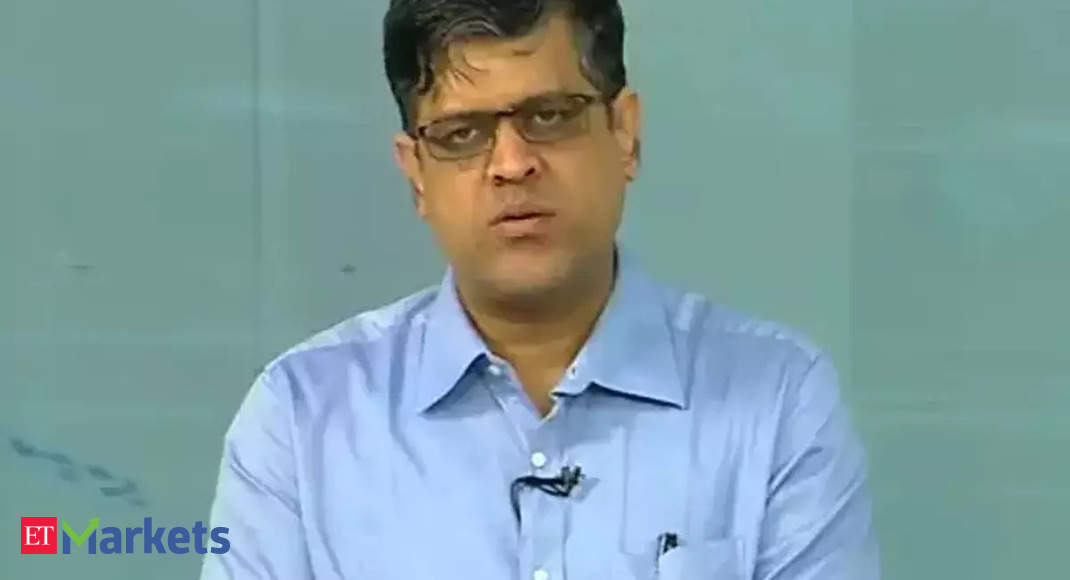 Q1 disappointing; TCS unlikely to outperform in near future: Mahantesh Sabarad