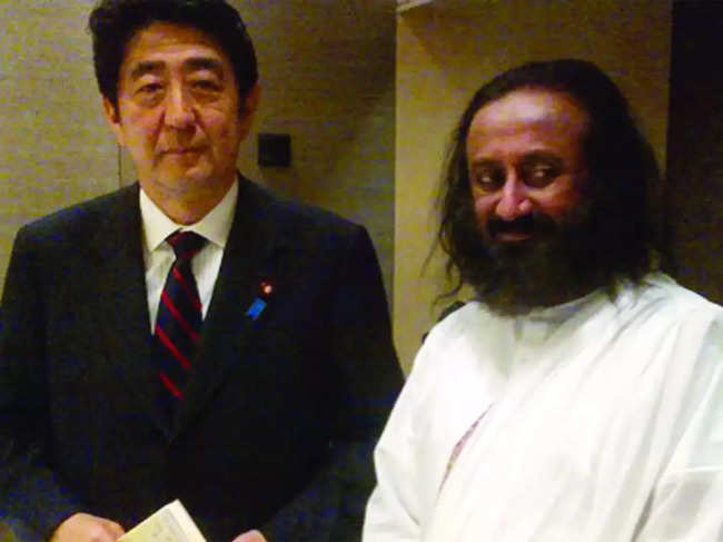 ​Sri Sri Ravi Shankar said Shinzo Abe sought to blend the ancient & the modern.​​