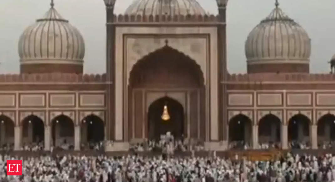 Eid-Al-Adha: Delhi: Devotees offer namaz at Jama Masjid on Eid-Al-Adha ...