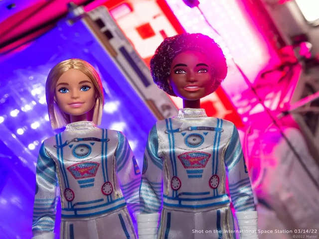 Inspecteren In de genade van Diakritisch Being more inclusive - Desi doll: Barbie to have a new Indian avatar | The  Economic Times