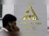 ITC stock creates another record, breaks into the elite top-10 club
