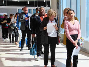 US weekly jobless claims at highest point in nearly 8 months