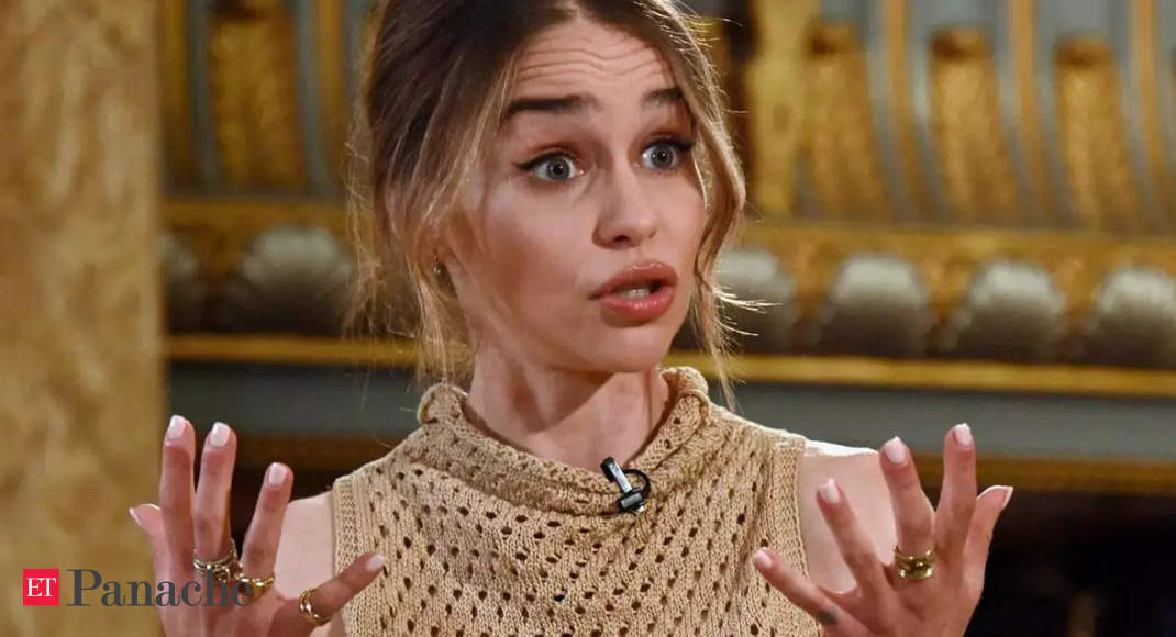 ‘game Of Thrones Star Emilia Clarke Reveals She Suffered Brain Aneurysms A Life Threatening