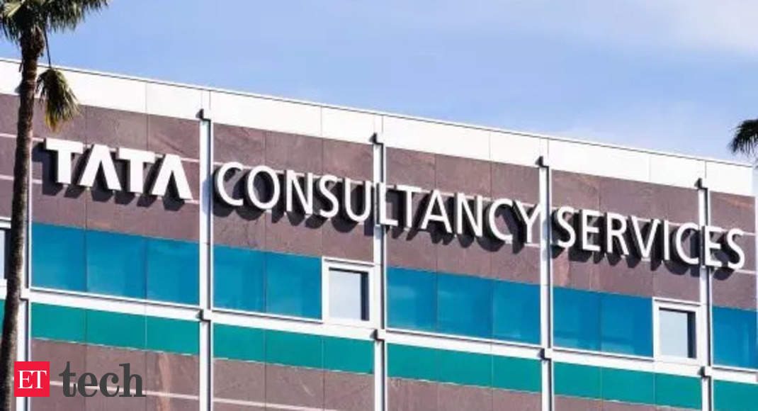 TCS News: TCS setting up eight new centres that can seat 10,000 staffers  each - The Economic Times