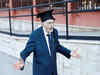 Italy's oldest student, Giuseppe Paterno, graduates again aged 98