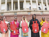 ‘Paise nahin hai cylinder ke liye’: why Ujjwala beneficiaries are going back to firewood, dung cakes