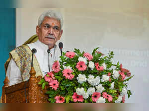 Srinagar: Jammu and Kashmir Lt Governor Manoj Sinha addresses the event organise...