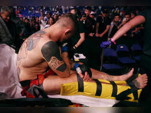 UFC Fight Night 208: Tom Aspinall suffers knee injury