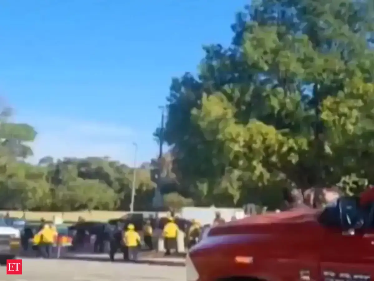US Shooting News: US: At least seven people injured in mass shooting at ...