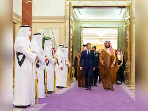 FILE PHOTO: Saudi Crown Prince, Mohammed bin Salman, receives French President Emmanuel Macron in Jeddah, Saudi Arabia