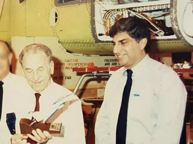 The businessmen-duo also shared a common passion for aviation.