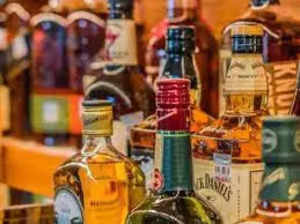Delhiites likely to face major liquor shortage from August 1