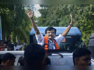 Shiv Sena MP Sanjay Raut being taken to the Enforcement Directorate (ED) office