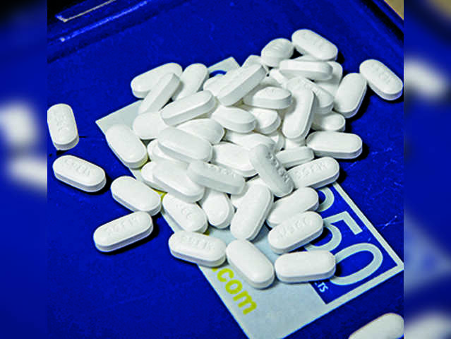 Aurobindo Pharma | Buy | Target Price: Rs 610-625 | Stop Loss: 550