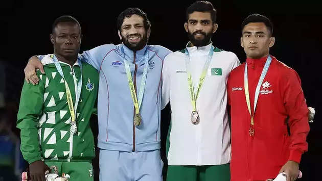 Commonwealth Games 2022 Live: Wrestlers Vinesh Phogat, Ravi Kumar, Naveen win gold medals for India