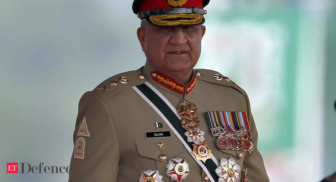 الإمارات العربية المتحدة: اتصل قائد الجيش الباكستاني الجنرال باجوا بالإمارات العربية المتحدة والمملكة العربية السعودية من أجل حزمة إنقاذ حيوية