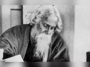 ​​His collection of poems, Gitanjali, created a paradigm shift in Bengali literature, while his songs did the same to Bengali music. On the 82nd anniversary of his passing, we look at some lesser-known facts of his life.