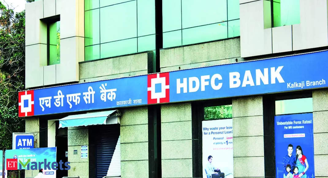HDFC Bank raises up to $300 million in NRE deposits
