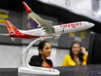 SpiceJet's Delhi-Dubai flight diverted to Karachi due to glitch; DGCA  orders probe 