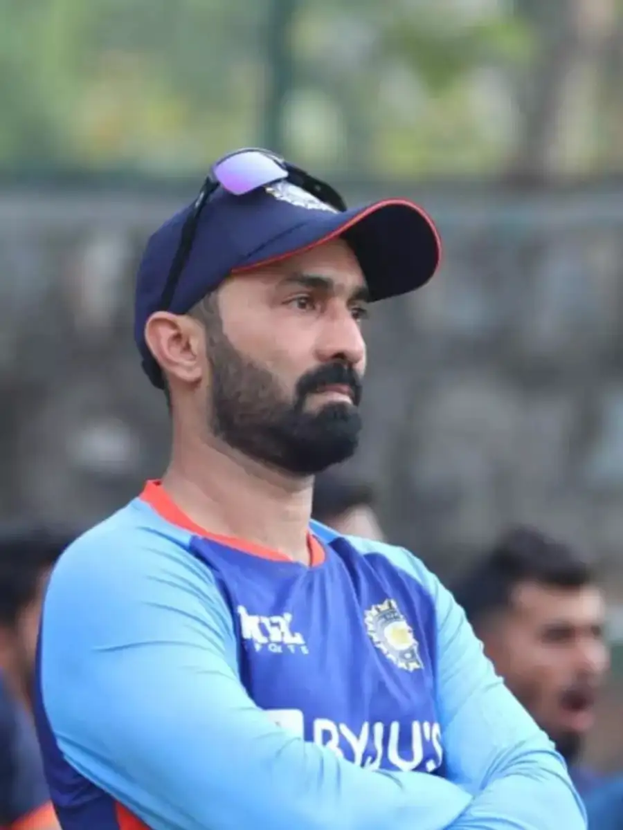 Dinesh Karthi to be pegged by BCCI! Tamil Samayam Time News