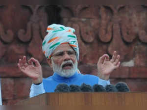 New Delhi: Prime Minister Narendra Modi gestures as he addresses the nation from the ramparts of the Red Fort on the occasion of 76th Independence Day, in New Delhi on Monday, Aug. 15, 2022. (Photo: Qamar Sibtain/IANS)