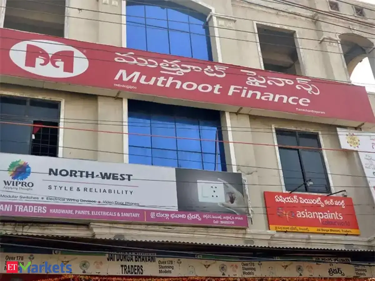muthoot finance share price: Should you buy, sell or hold Muthoot Finance  after muted Q1 numbers? - The Economic Times