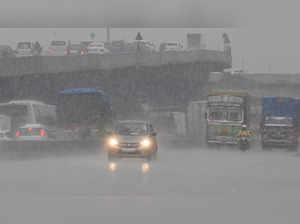Heavy rain in Mumbai; Met department predicts occasional intense showers in next 24 hours