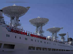 Chinese navy ship docks in Sri Lanka, stokes worry in India
