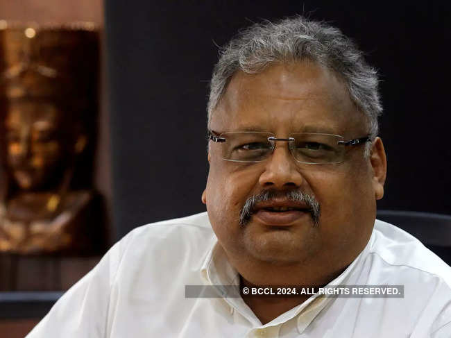 ​In the creative, Rakesh Jhunjhunwala could be seen waving from his work desk next to a happy bull.​