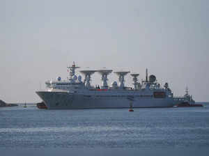 Chinese military survey ship docks at Sri Lanka port