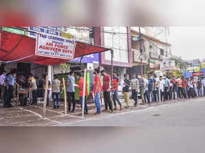 Kanpur: Aspirants wait in a queue before appearing for the Armed Forces recruitm...