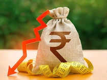 Indian rupee falls as Fed minutes prop dollar