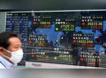 GLOBAL MARKETS-Asia stocks in limbo as dollar takes the lead