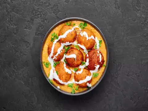 Aloo-paneer kofta