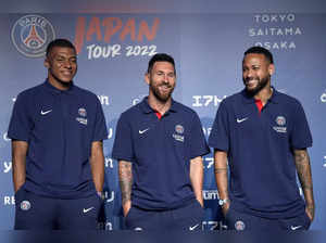 CORRECTS DATE - Paris Saint-Germain soccer players, Kylian Mbappe, left, Lionel ...