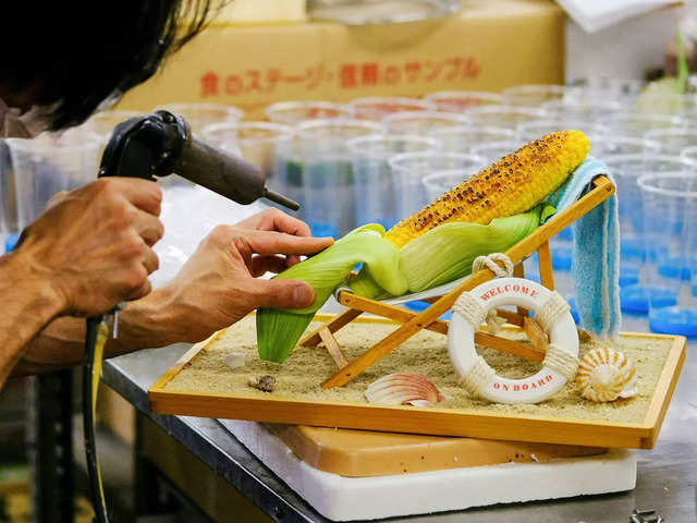 Truly Tasteless Japan S Plastic Food Artists Get Creative Quirky   Creations On Display 