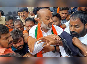 Jangaon: Telangana BJP President Bandi Sanjay Kumar being arrested by the police...