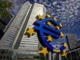 Euro strikes fresh 20-year low as eurozone economy shrinks again