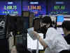 Tokyo stocks close lower on interest rate worries