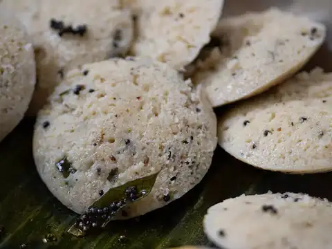 ​Oats Idli