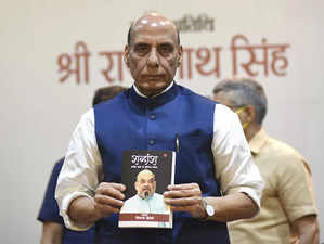 New Delhi: Union Defence Minister Rajnath Singh releases a book 'Shabdansh' on compilations of Union Home Minister Amit Shah's speeches, in New Delhi on Wednesday, August 10, 2022. (Photo: Qamar Sibtain/IANS)