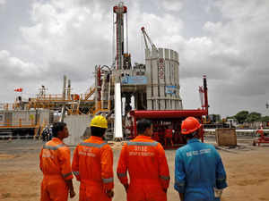 ONGC seeks to cash in on global energy price surge, sets rates for KG field gas higher