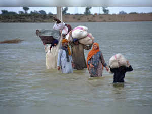 Floods wreak havoc across Pakistan; 903 dead since mid-June