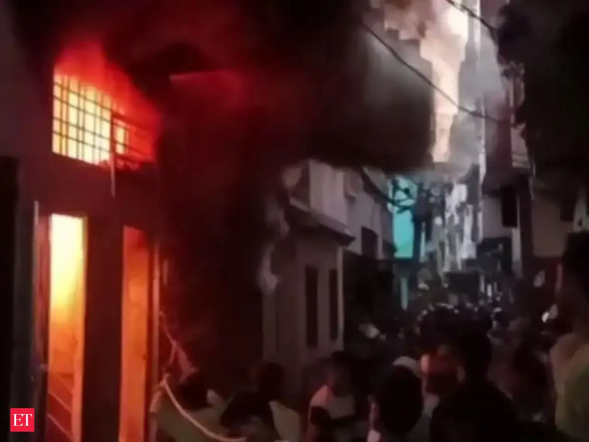 Massive building fire kills 5 persons in UP's Moradabad - The Economic ...