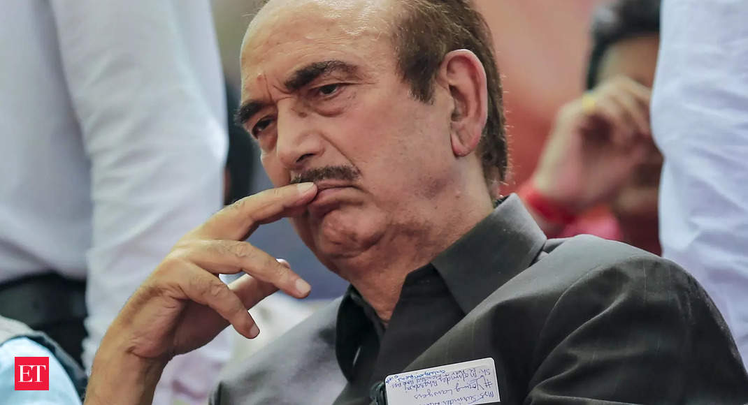 azad: Speculation of former J&K CM Ghulam Nabi Azad starting new political outfit grows stronger