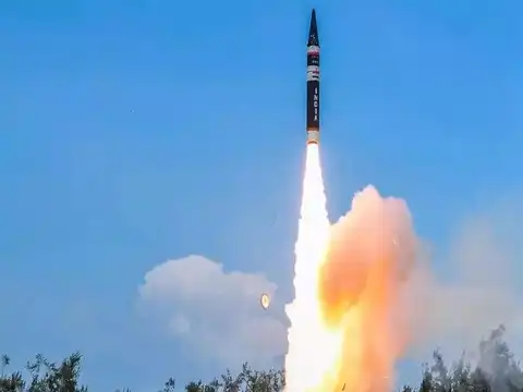 3 Agni-V missile