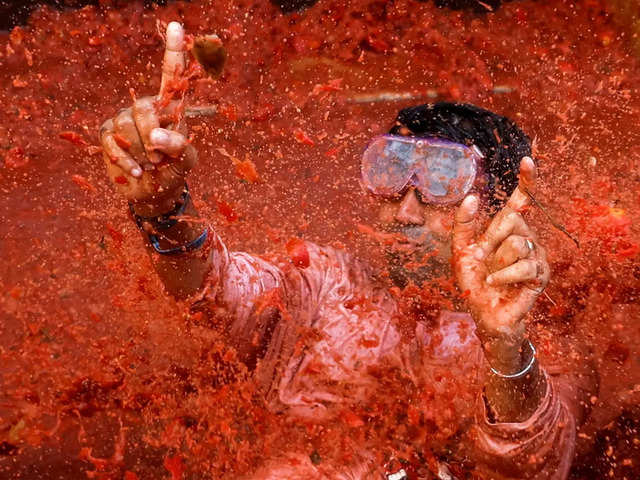 ​'Tomatina' is back!