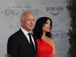 Why did Jeff Bezos thank showrunners at 'Lord of the Rings: The Rings of Power' premier?