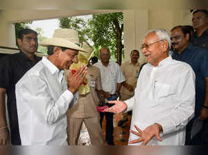 Patna: Bihar CM Nitish Kumar with Telangana counterpart K Chandrashekar Rao duri...